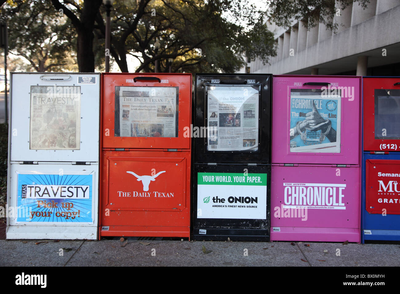 Daily texan hires stock photography and images Alamy