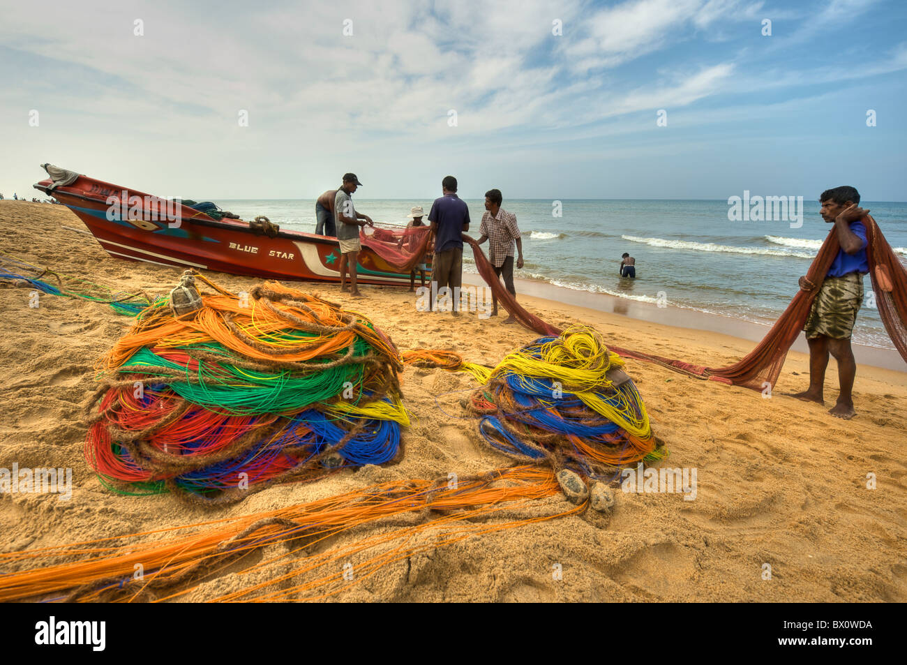Sri Lanka Fishing Nets High Resolution Stock Photography and Images Alamy
