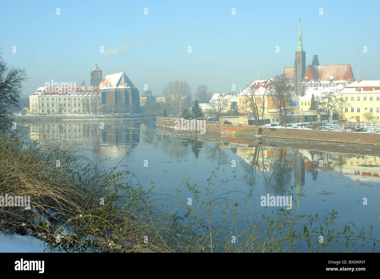 Wroclaw Odra river and Ostrow Tumski in a sunny winter morning Stock Photo
