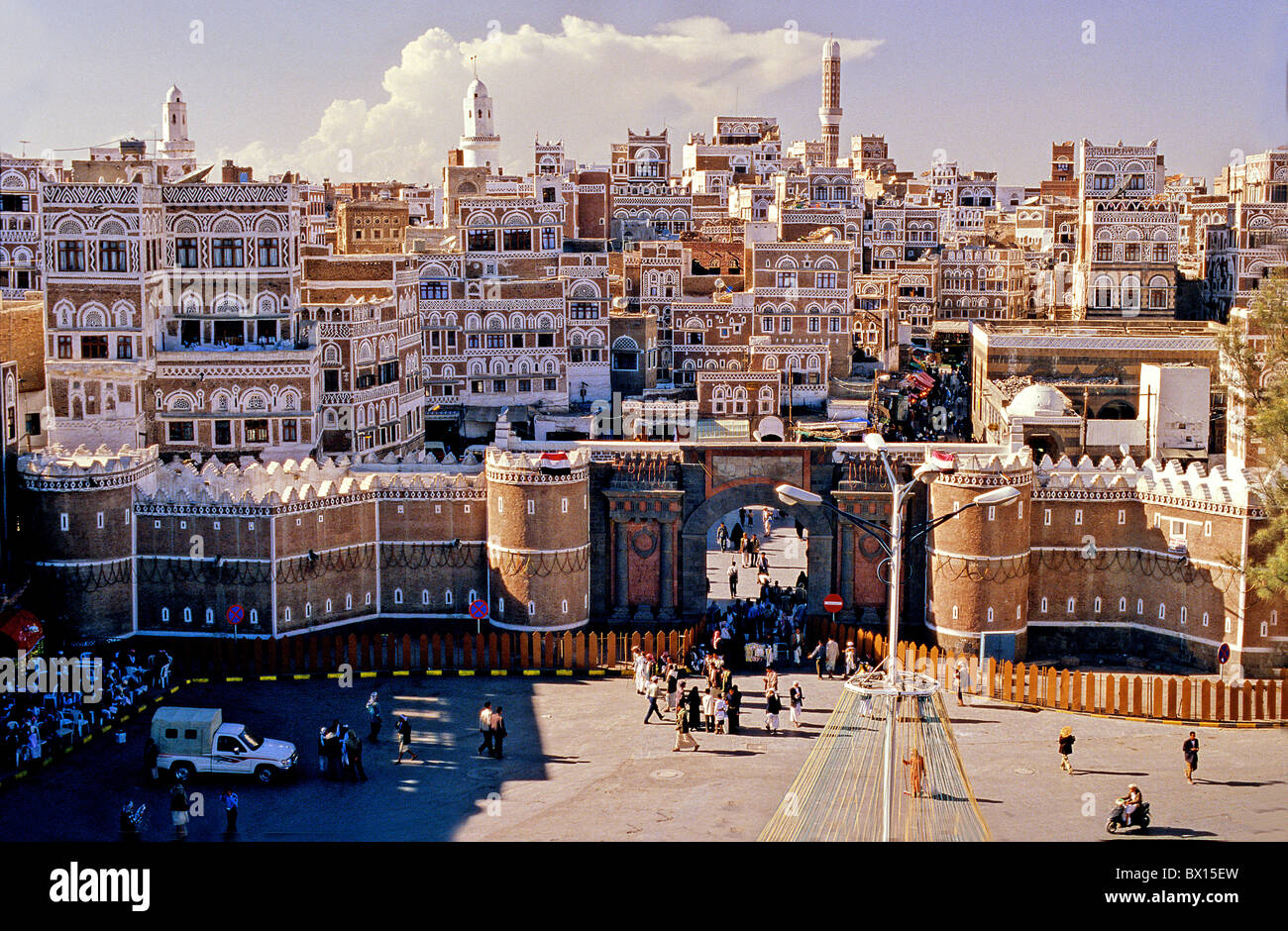 Bab Al-yemen Old City old town south gate Entrance Gate Sana'a Yemen ...