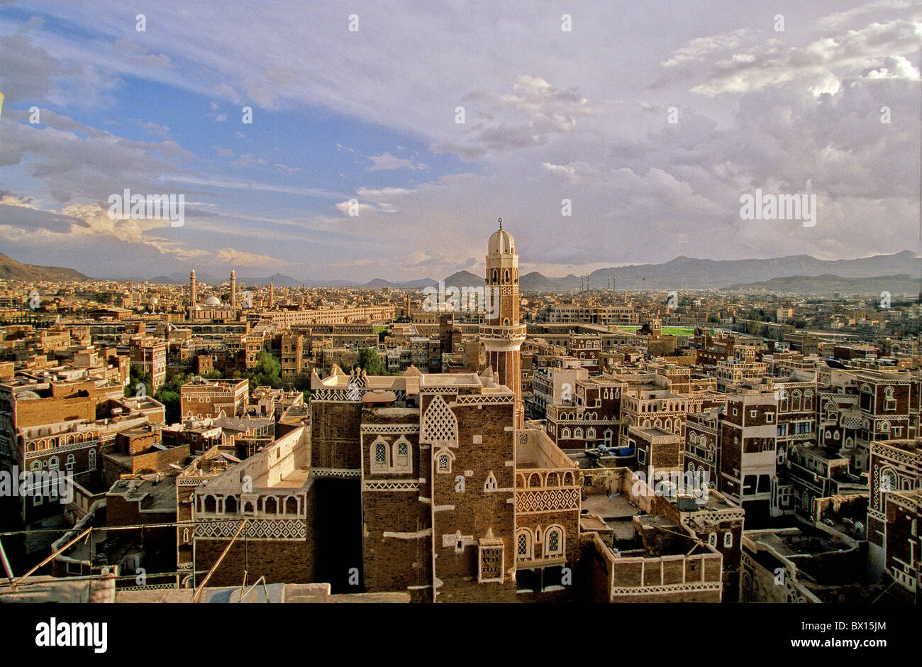 Old City old town roof overview loam houses Palace Hotel Sana'a Yemen Orient Arabia UNESCO world cultural h Stock Photo