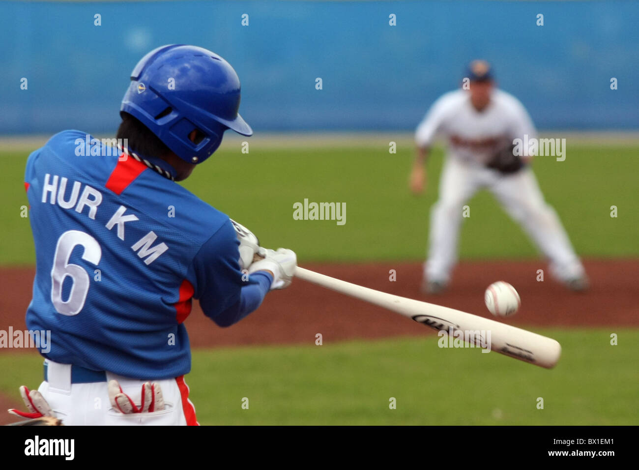 Hit a six hires stock photography and images Alamy