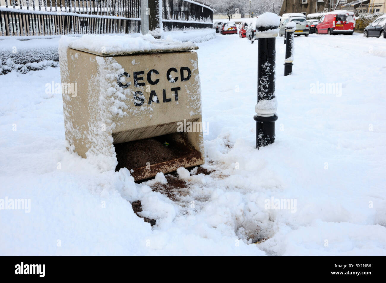Covered pavements hires stock photography and images Alamy