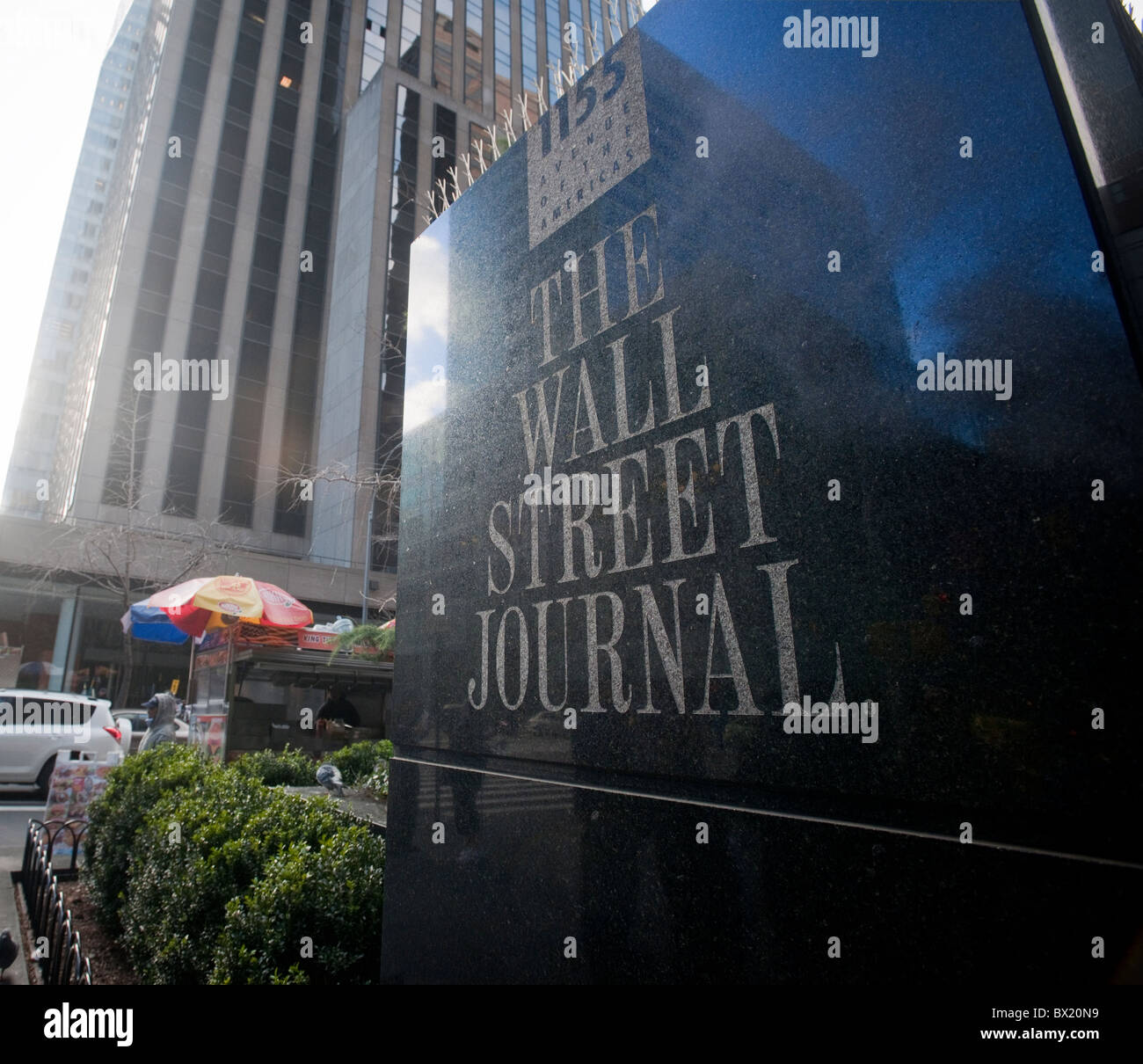 The offices of the Wall Street Journal on Sixth Avenue in New York on Sunday, December 5, 2010. (© Richard B. Levine) Stock Photo