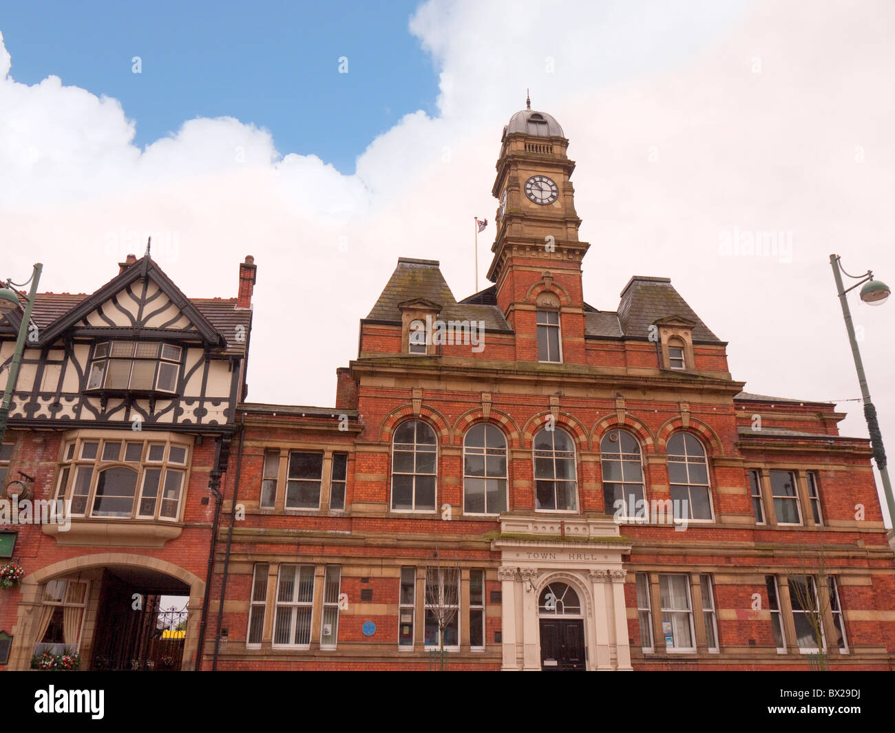 Old Town Hall and Courts of Eccles in Salford in the Greater Manchester by the old coaching inn the Duke of York Stock Photo