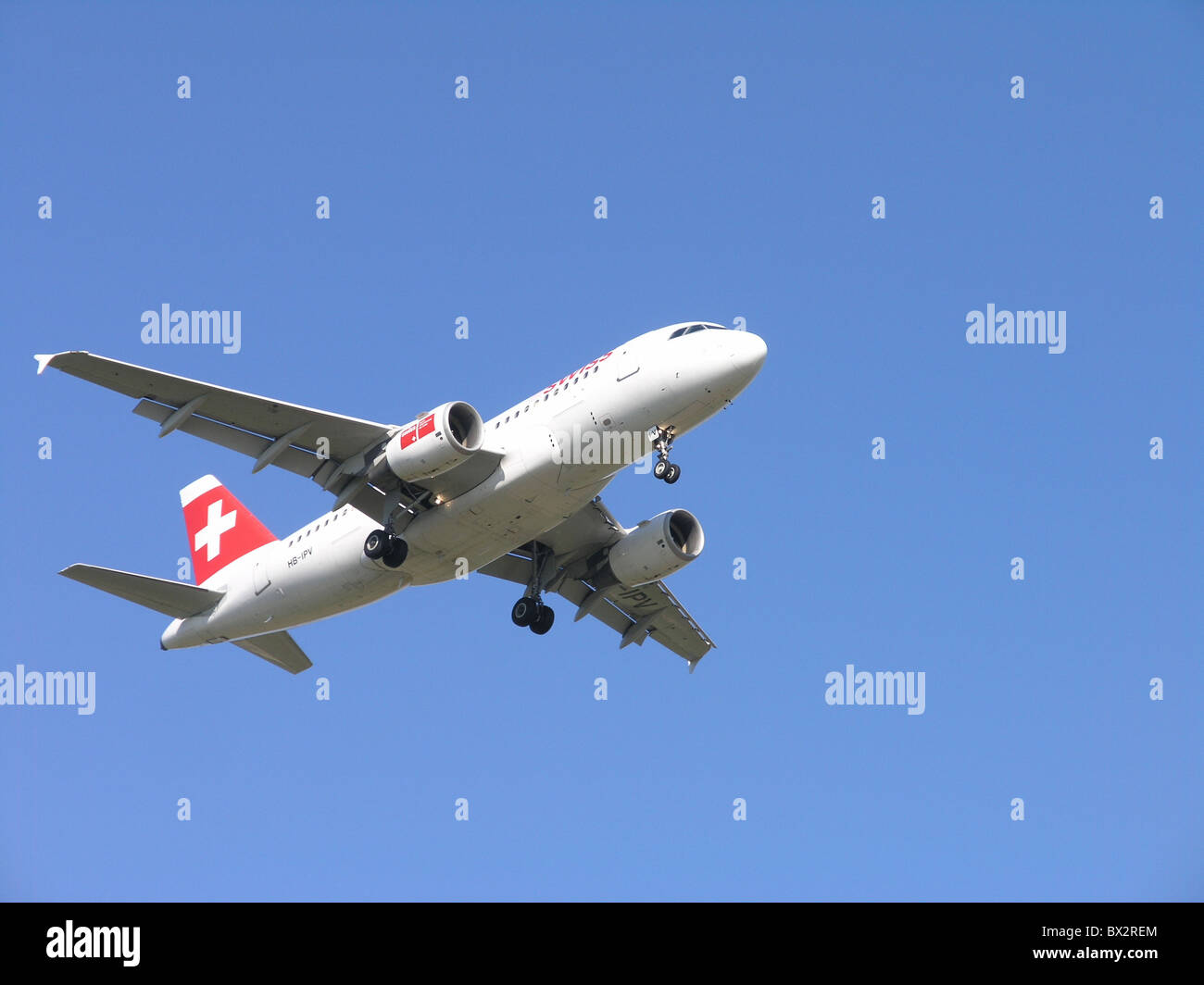 airplane jet jet airplane airbus 319-112 320 Swiss landing sky Stock Photo