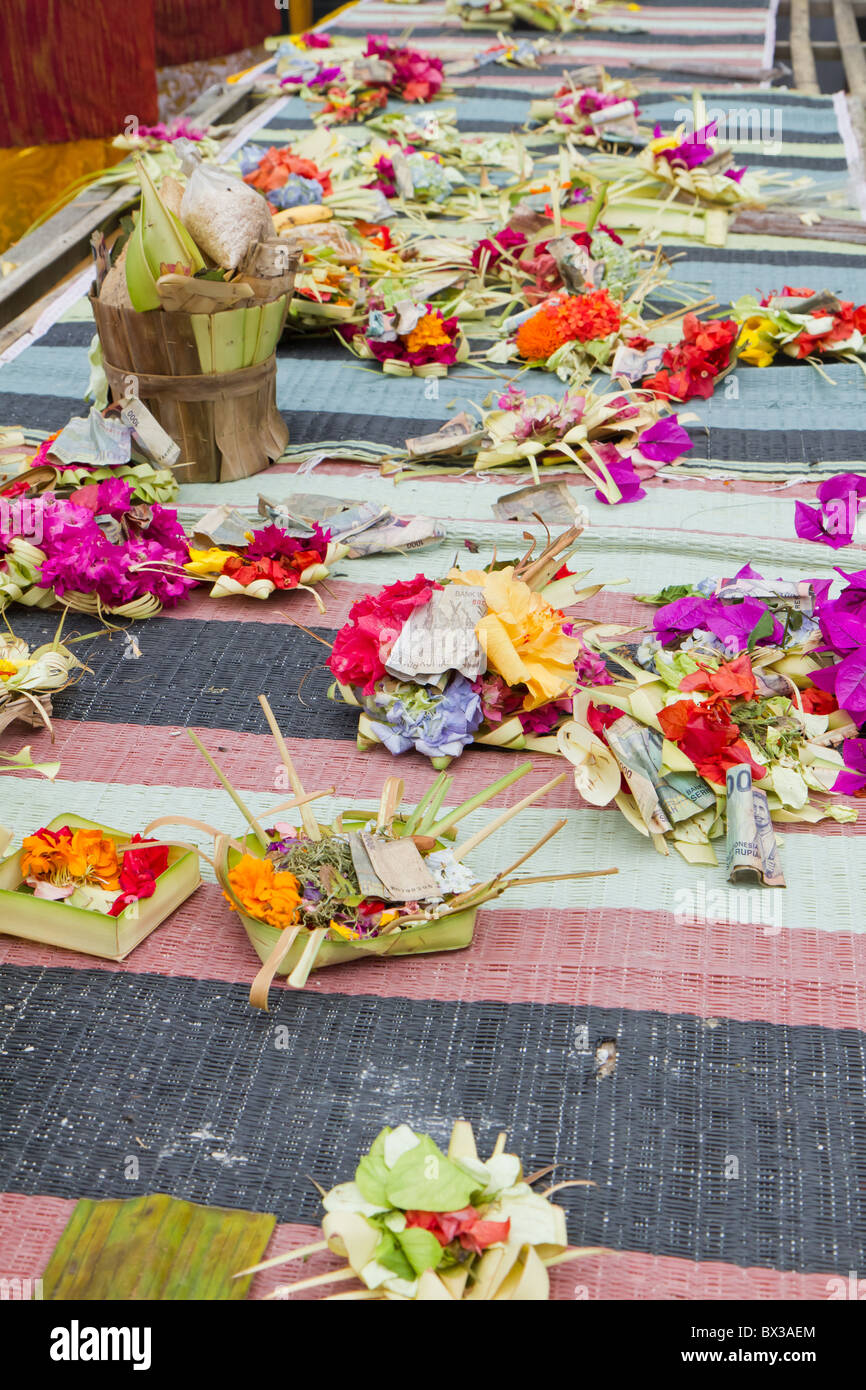 offerings to gods in hindu temple, Bali, Indonesia Stock Photo Alamy