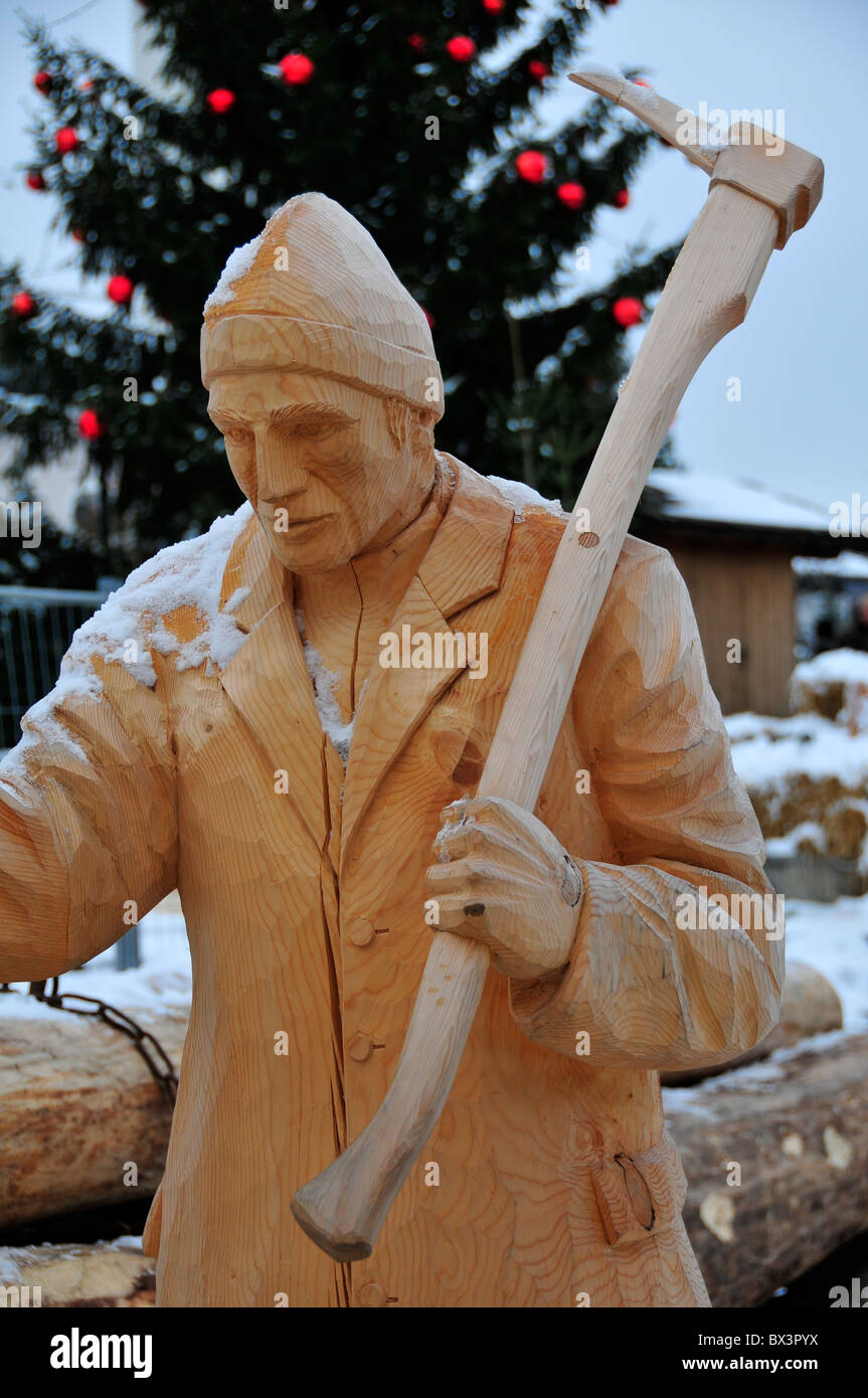 Salzburg christmas wood carving hires stock photography and images Alamy