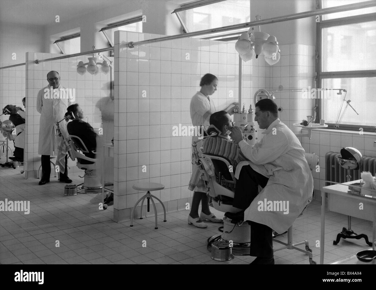 Prague, Czechoslovakia 1938, dental hygene center at Masaryk Hospital. Stock Photo