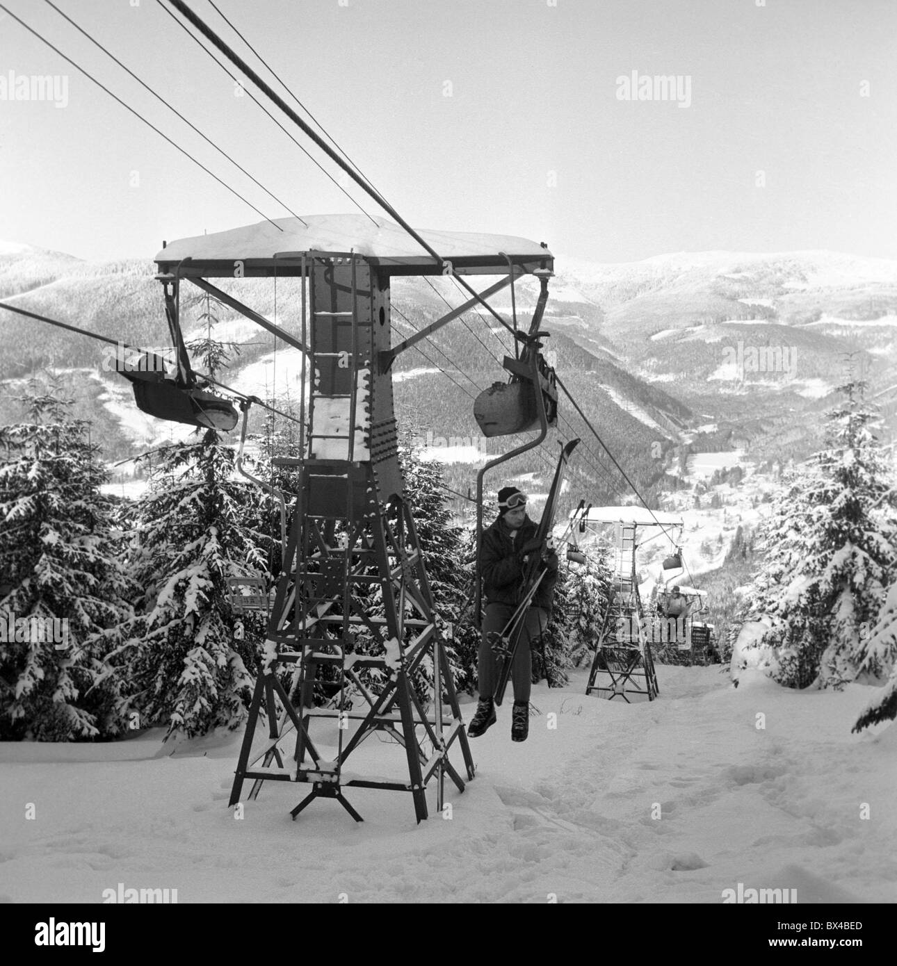 Riesengebirge, winter, skiing, ski lift Stock Photo