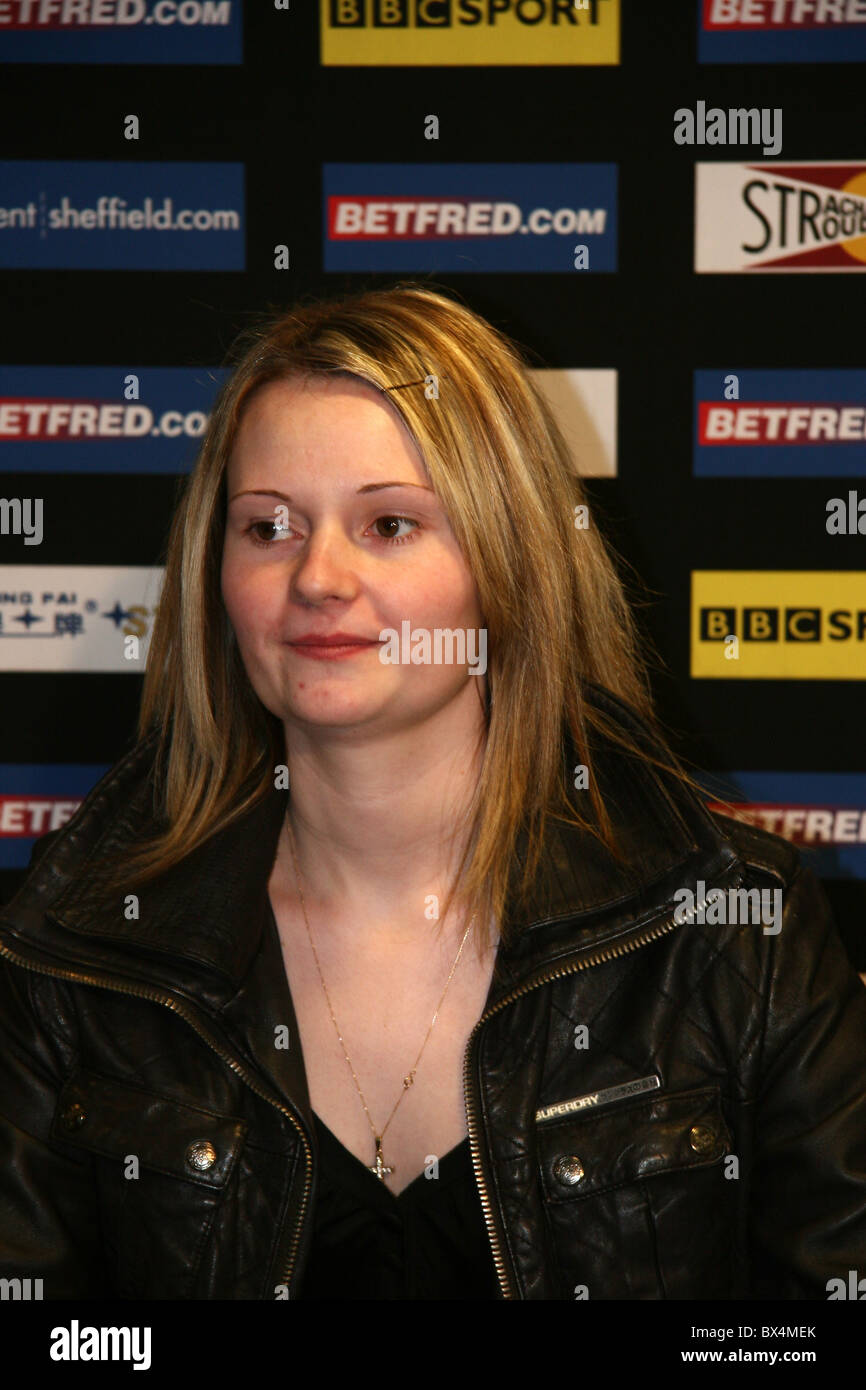 Reanne Evans Is A Snooker Player Six Time World Champion Stock Photo Alamy