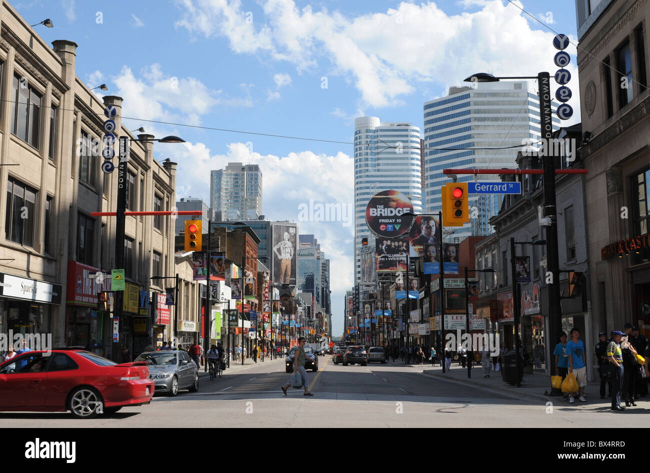 Looking south toward the bottom of the world's longest street -- Yonge Street -- at Gerrard, on a beautiful sunny day in Toronto Stock Photo