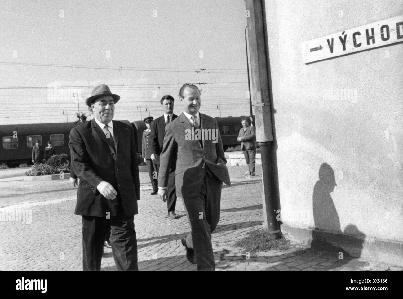 Alexander Dubcek, Leonid Brezhnev, talks, negotitations, train, Cierna nad Tisou Stock Photo