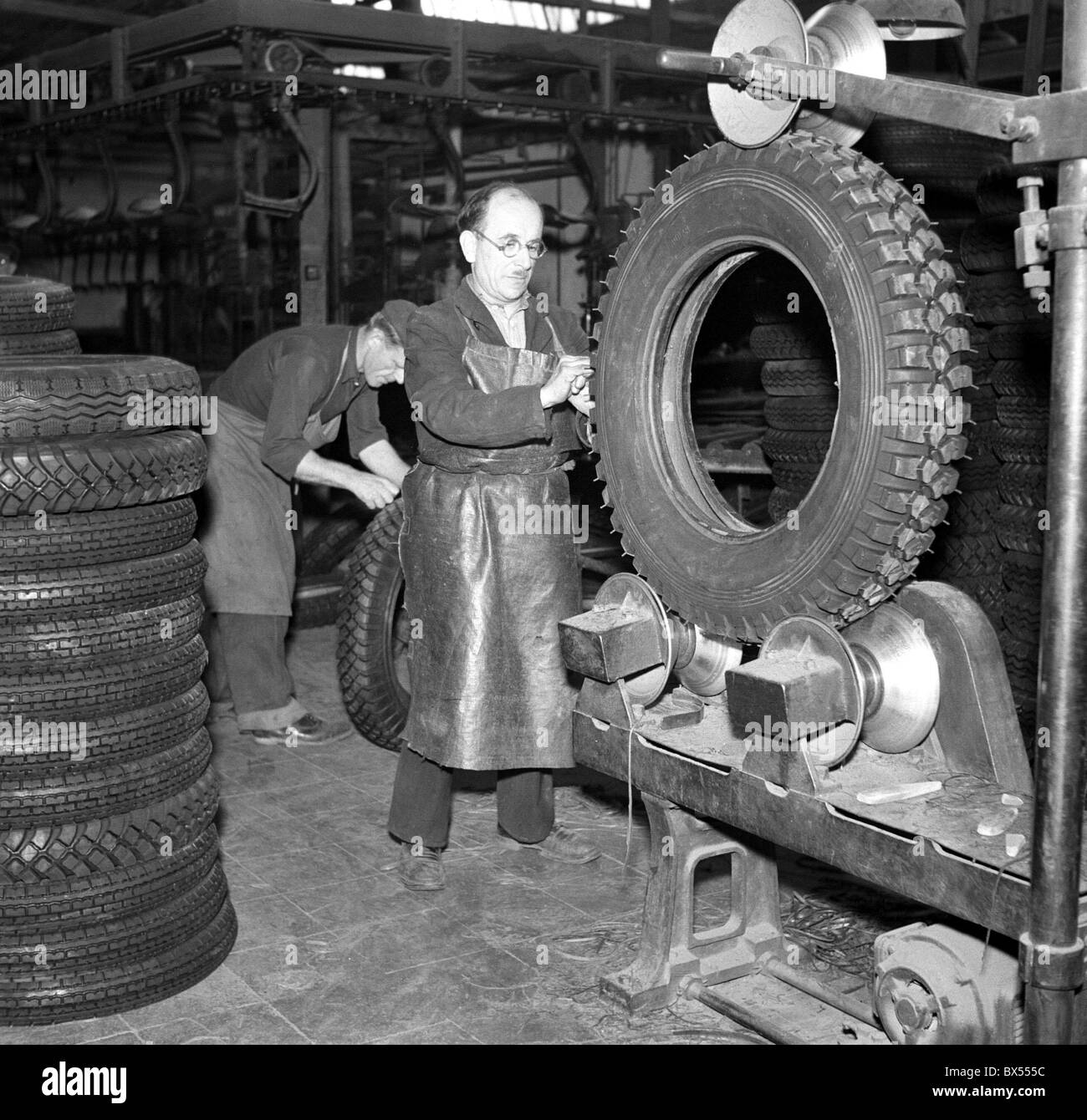 Tires production Black and White Stock Photos & Images Alamy