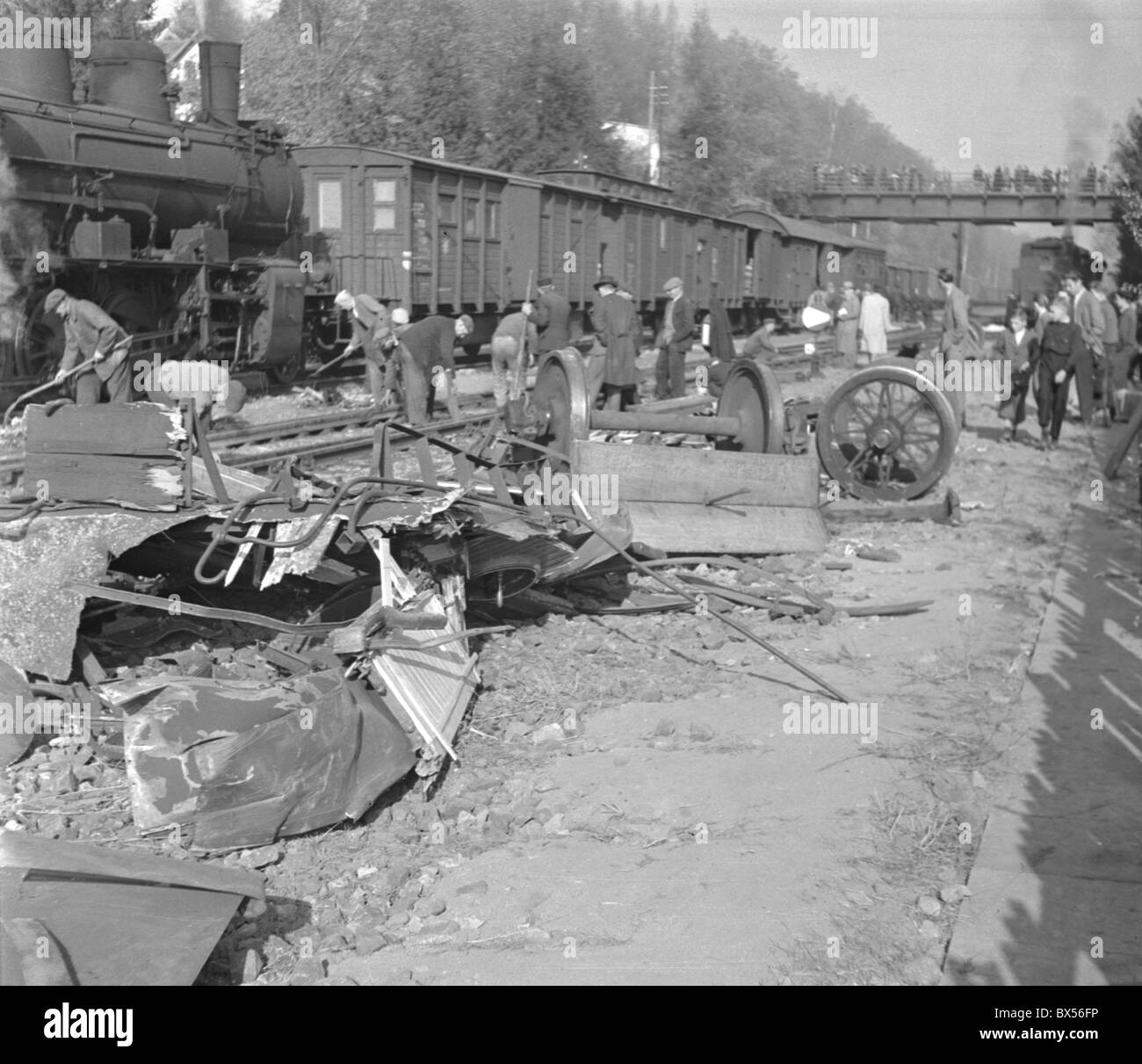Freight train accident Black and White Stock Photos & Images Alamy