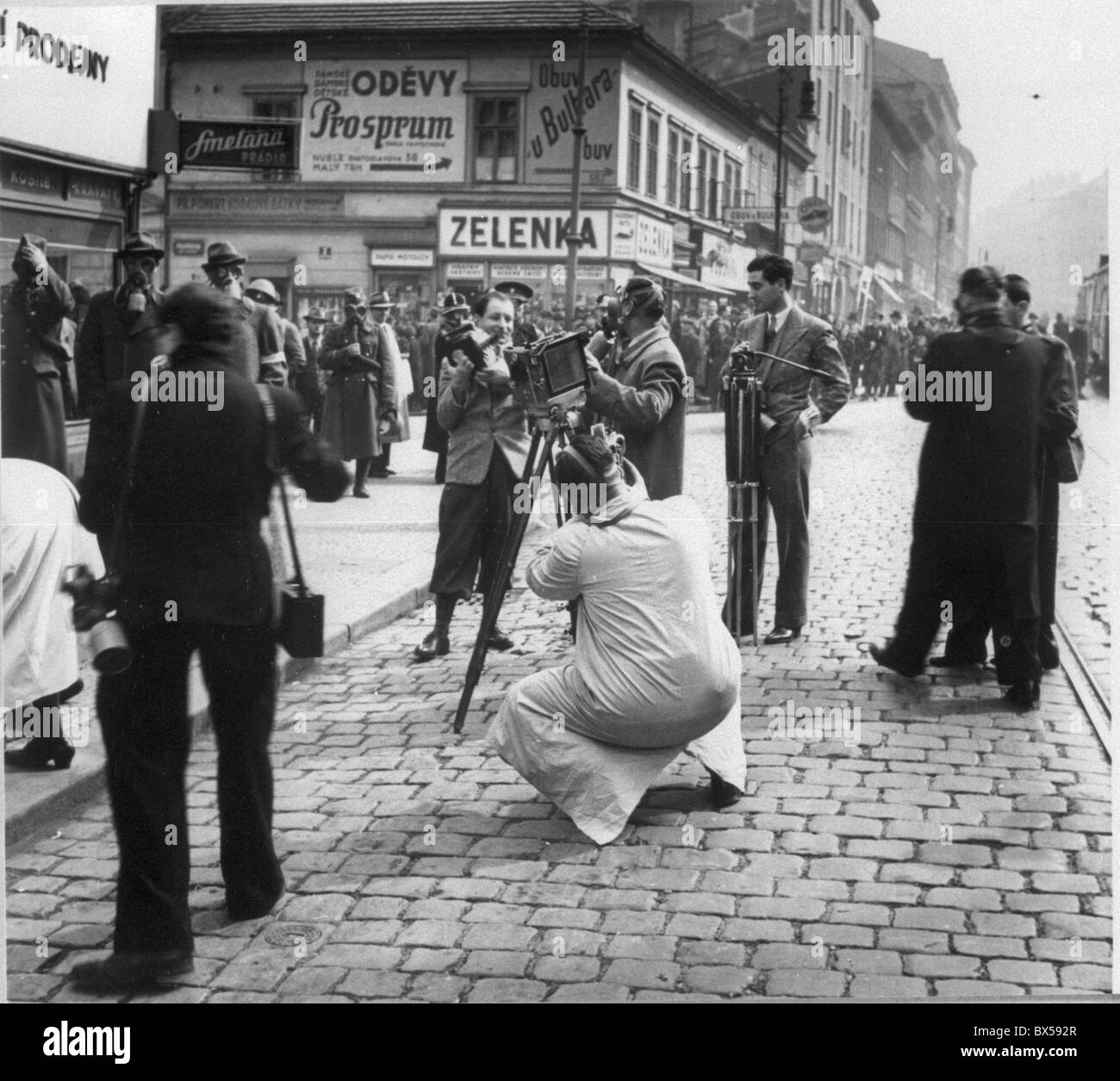 Air raid drill hires stock photography and images Alamy