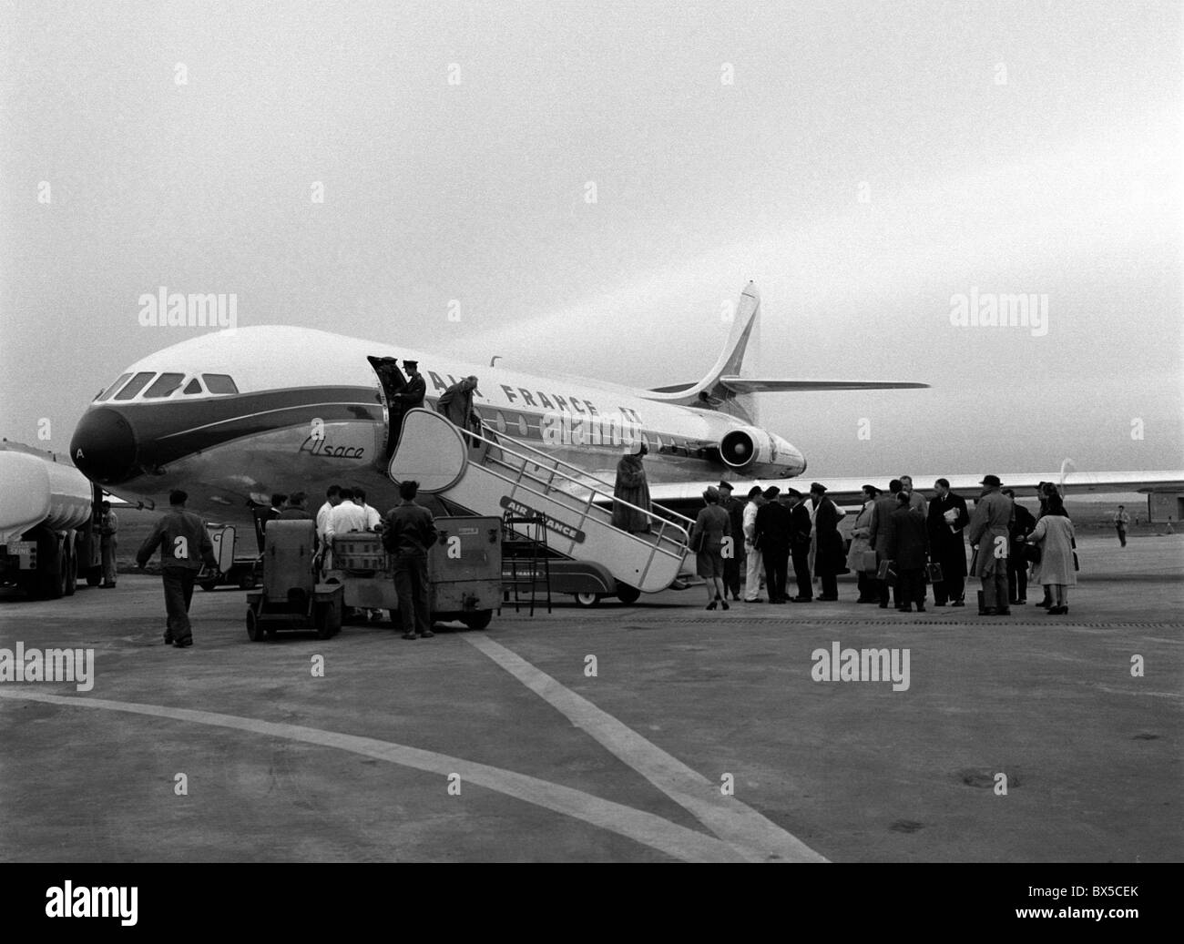 Caravelle aircraft Black and White Stock Photos & Images - Alamy