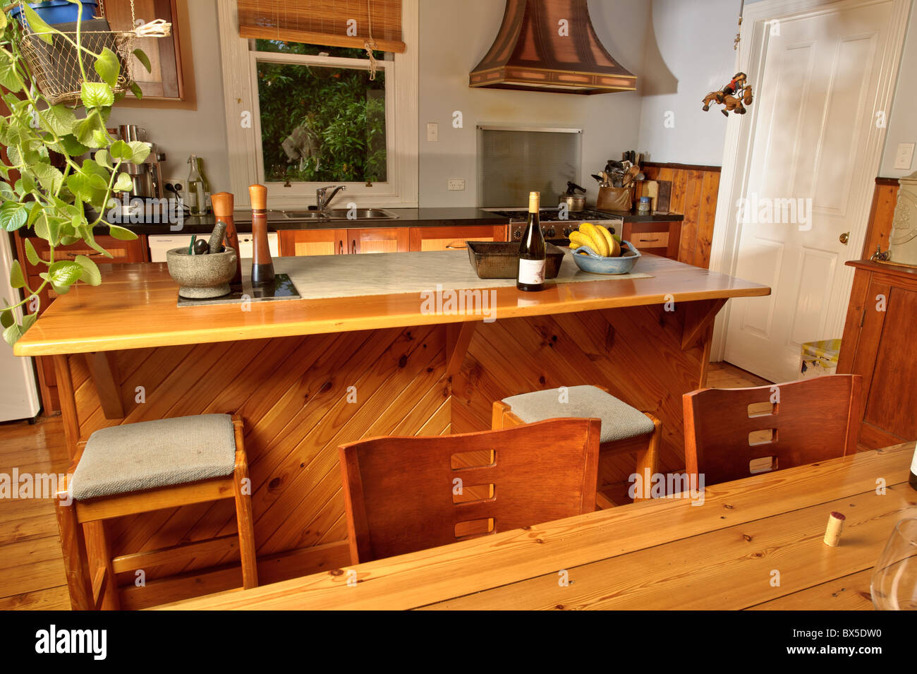 The perfect Country kitchen Stock Photo Alamy