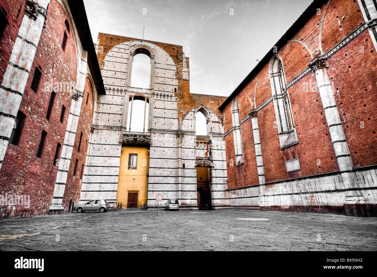 Il Duomo and Campanile, Siena, Italy Stock Photo Alamy