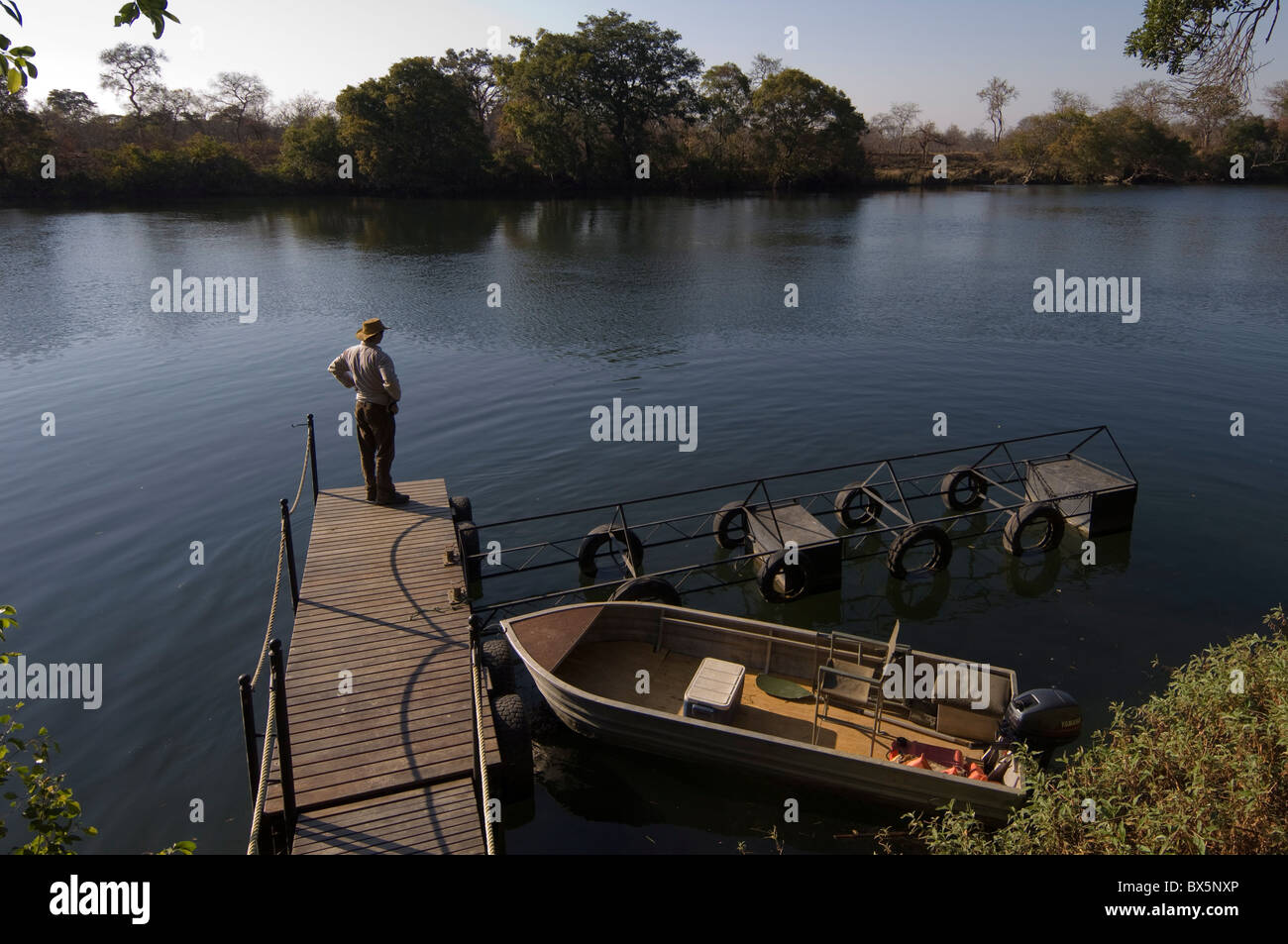 Full body full length lunga hi-res stock photography and images - Alamy