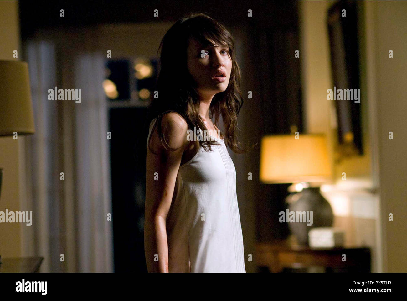 emily-browning-the-uninvited-high-resolution-stock-photography-and