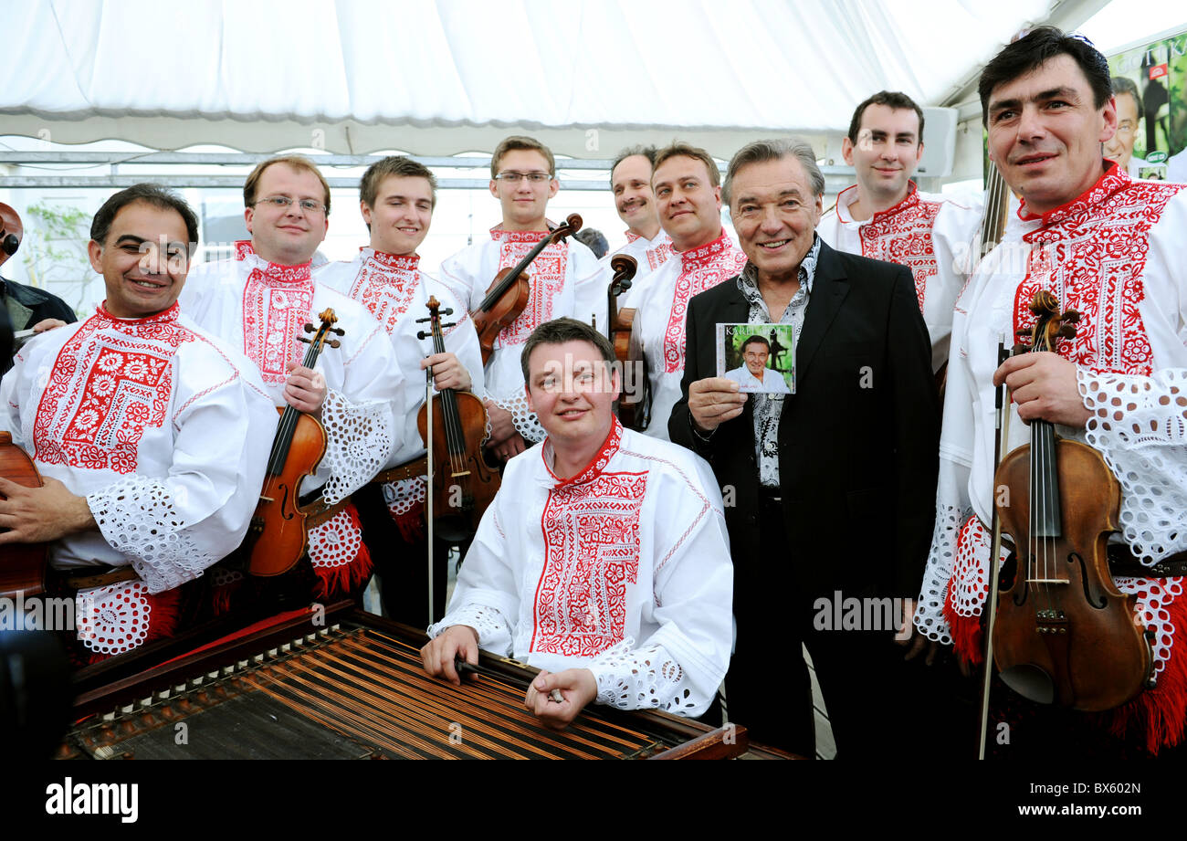 Karel Gott and Dulcimer Band of Ladislav Pavlus Stock Photo Alamy