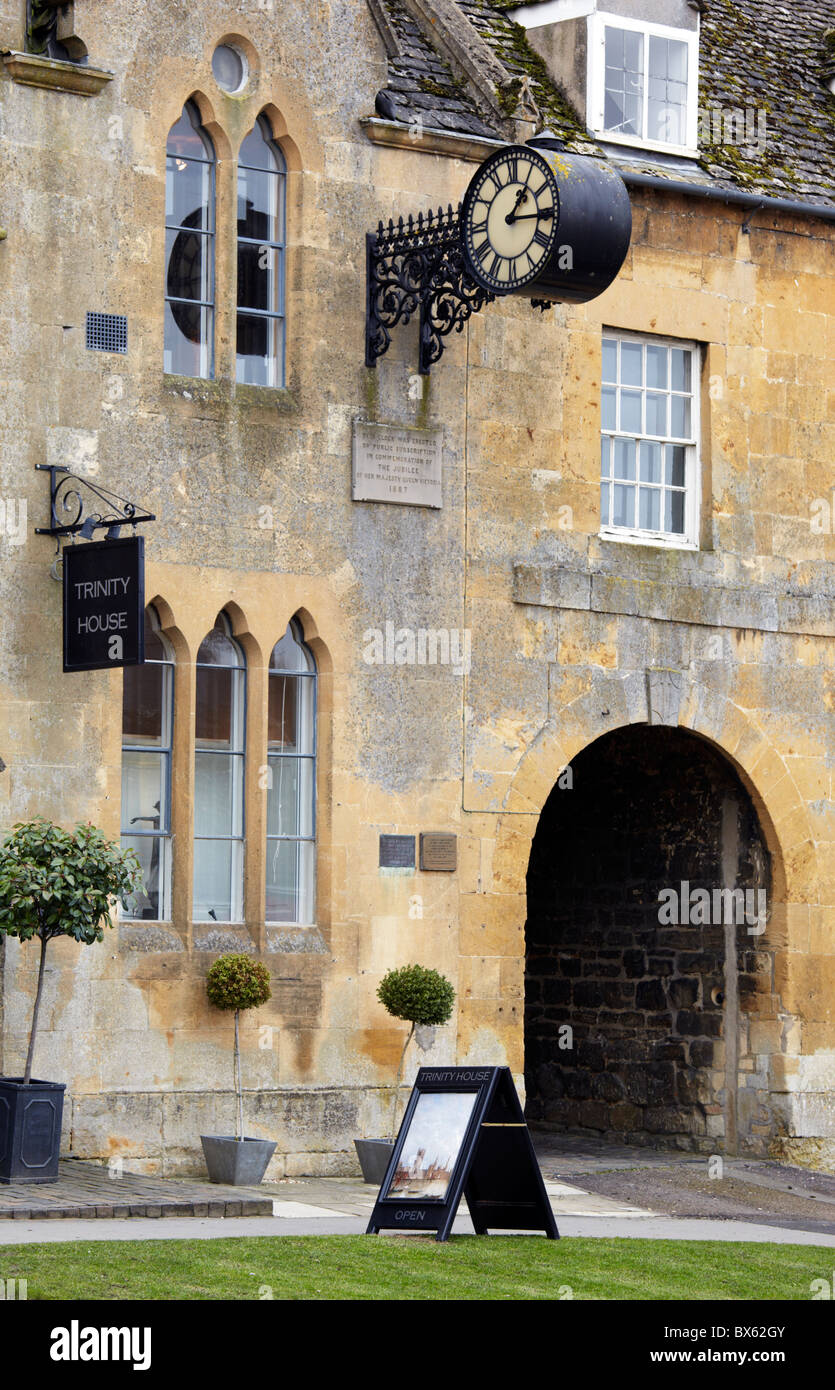 Trinity House Art Gallery in the High Street, Broadway, Worcestershire Stock Photo