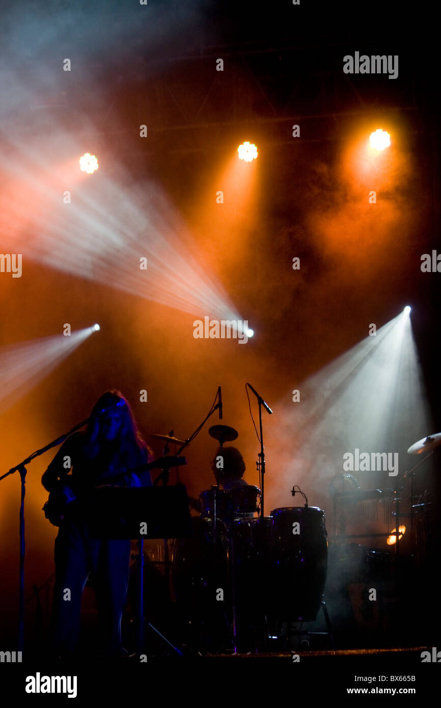 Another singer hi-res stock photography and images - Alamy