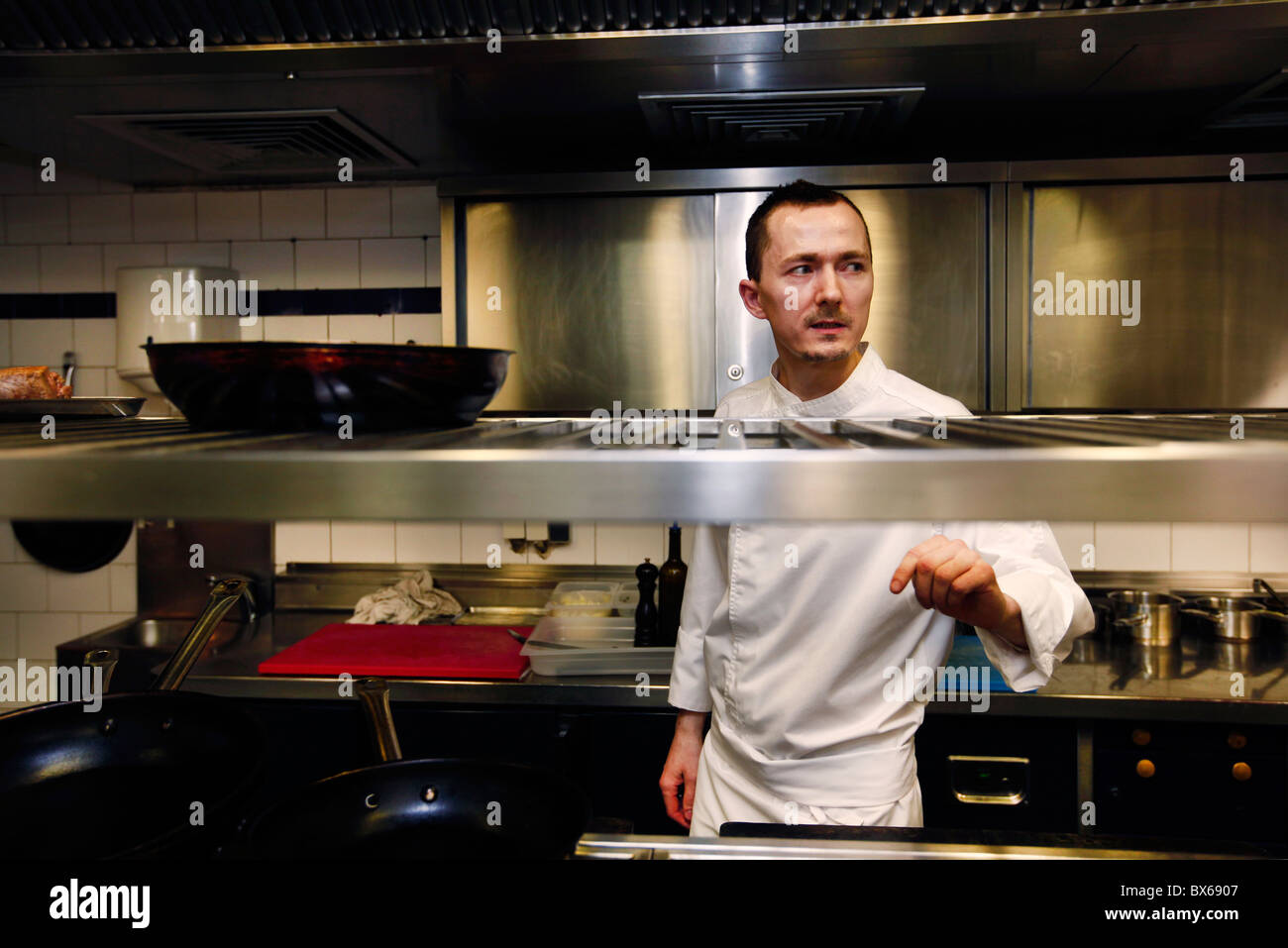 chef, Gwendal le Ruyet, kitchen, CÃ©leste Restaurant, Dancing House