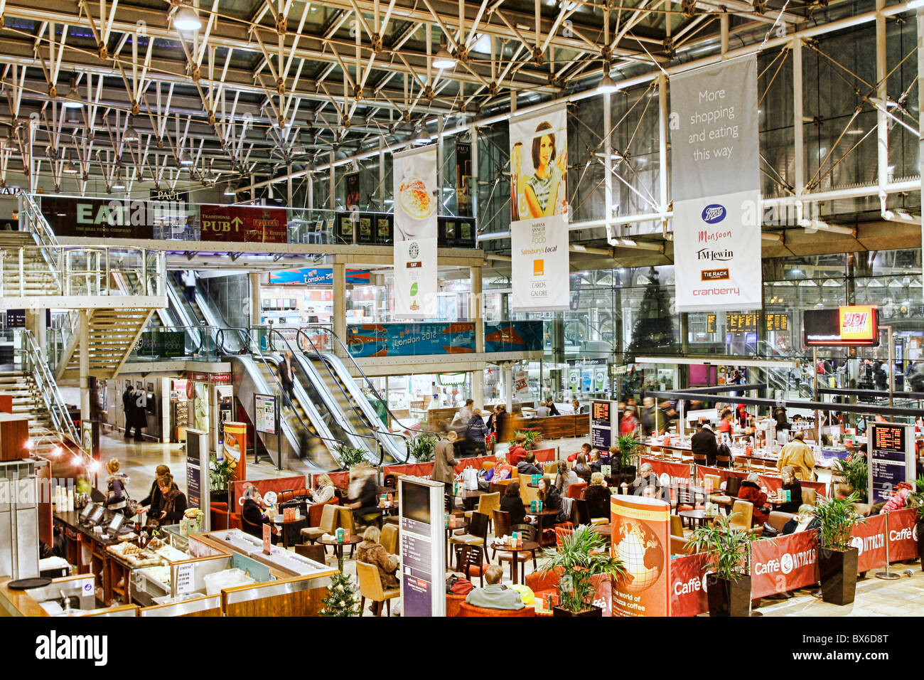 Train station cafe shop hires stock photography and images Alamy