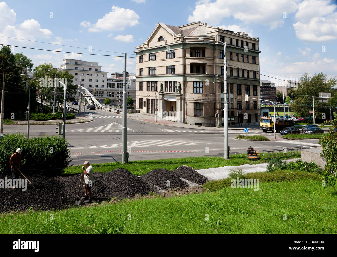 Budova bÃ½valÃ© SlezskoostravskÃ© spo?itelny u SÃ½korova mostu v Ostrav?. Stock Photo