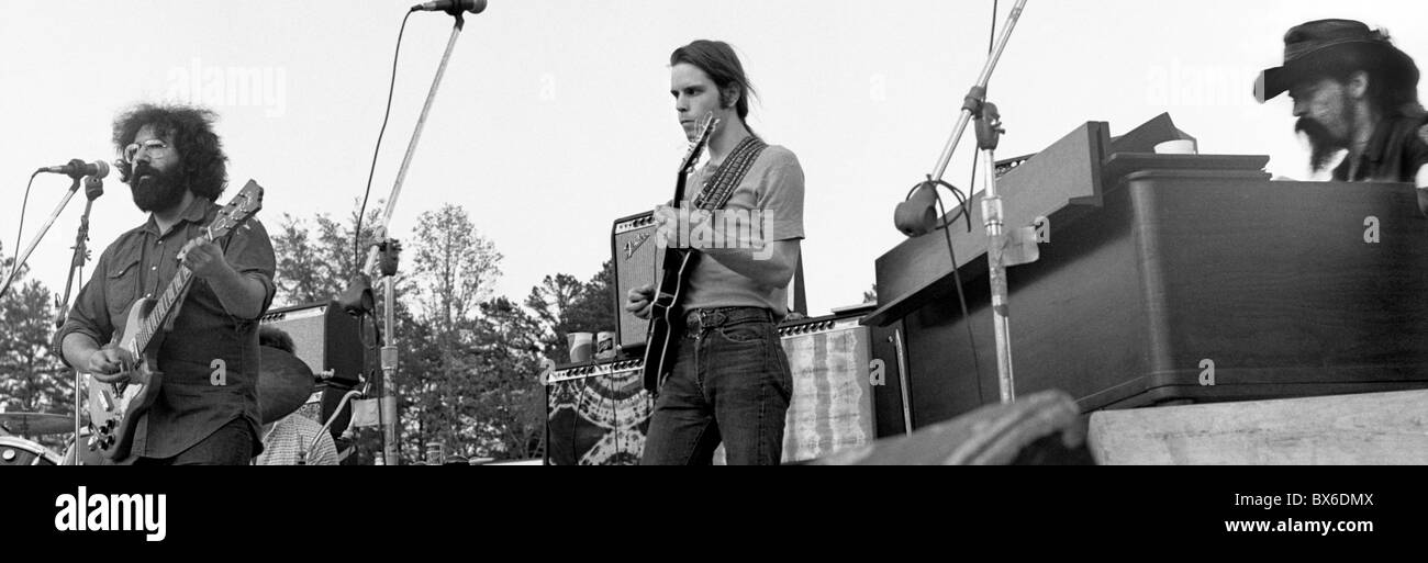 Grateful Dead Black and White Stock Photos & Images - Alamy