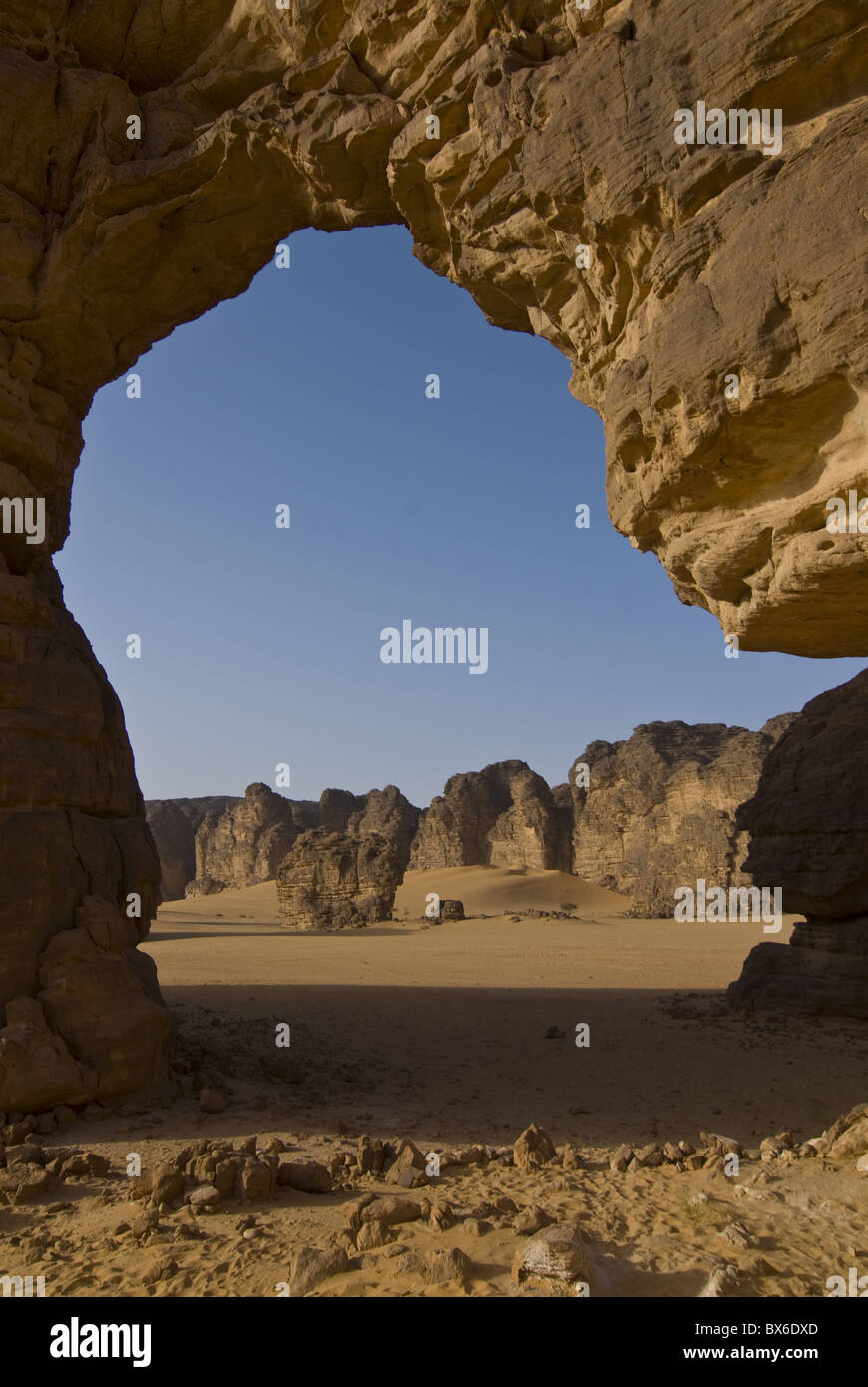 Giant Arch, Tikoubaouine, Southern Algeria, North Africa, Africa Stock 
