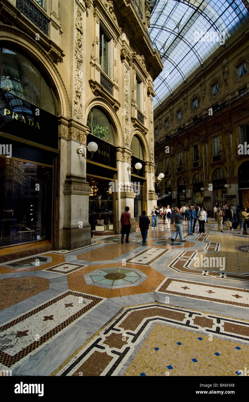 Galleria Vittorio Emanuele II, Milan, Lombardy, Italy, Europe Stock Photo