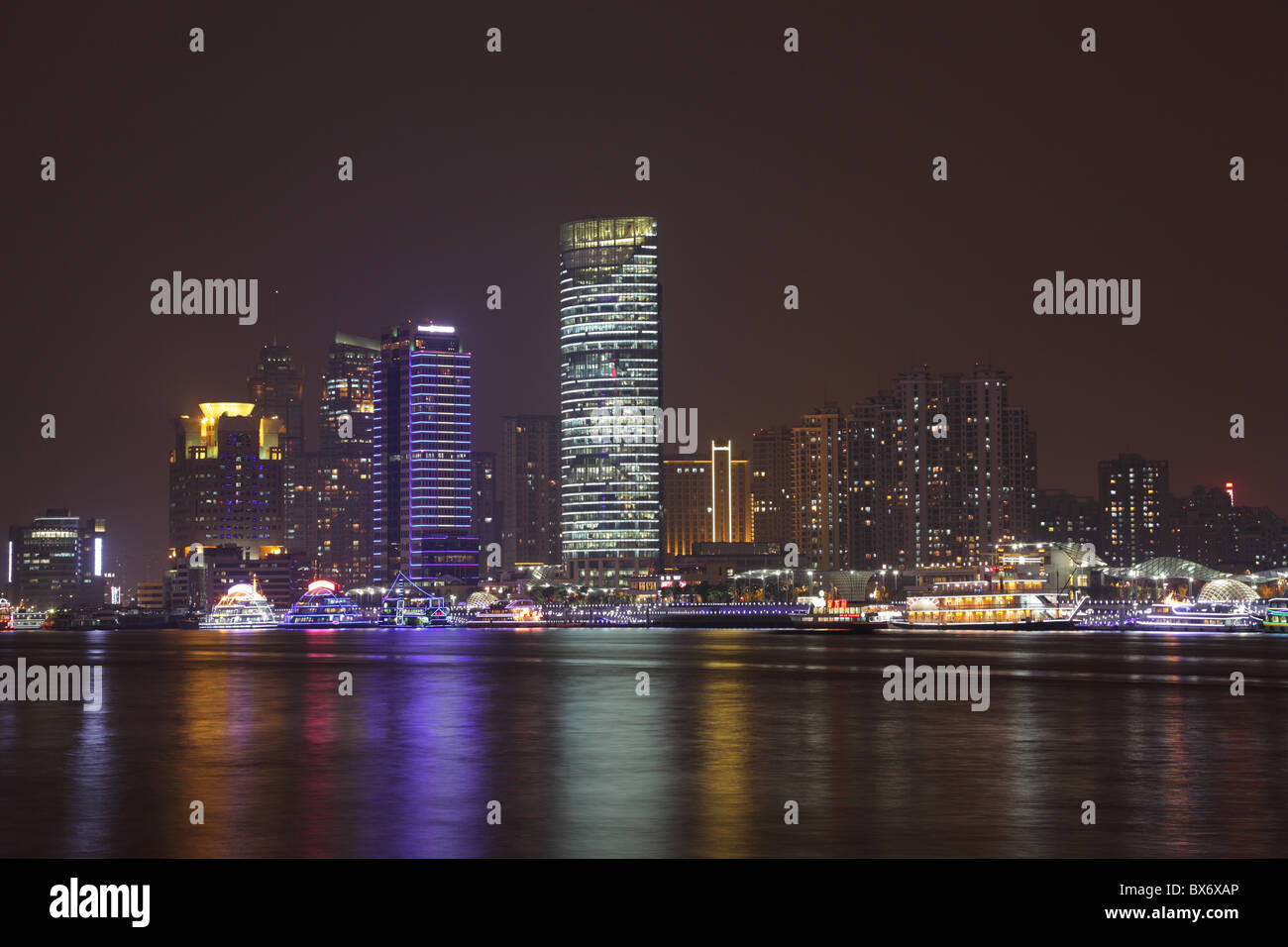 Skyline of Shanghai and Huangpu River at night, China Stock Photo - Alamy