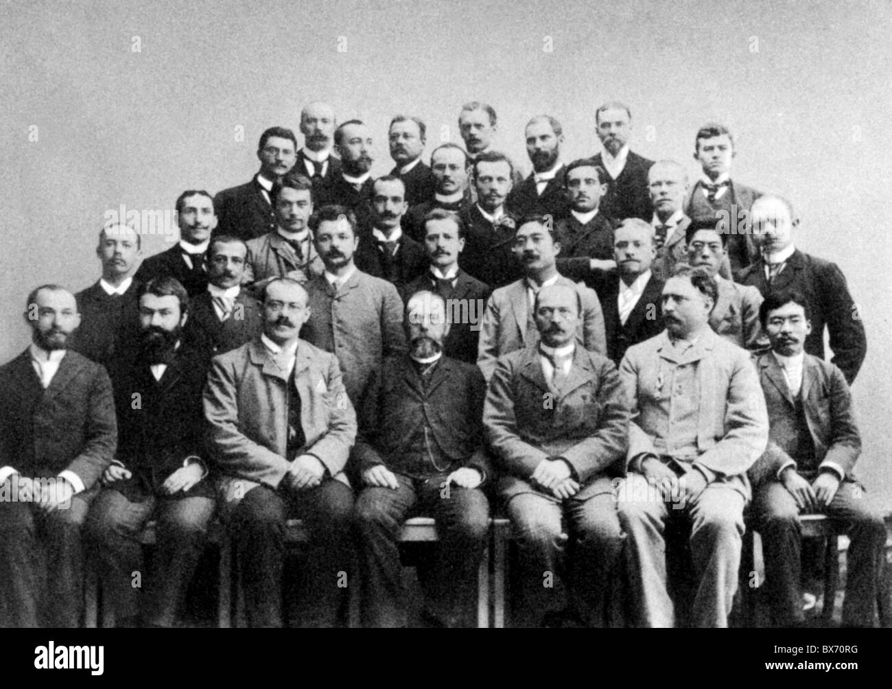 Koch, Robert, 11.12.1843 - 27. 5.1910, German physician, with participants of the bacteriological lecture for military physicians, Berlin, 1891, , Stock Photo