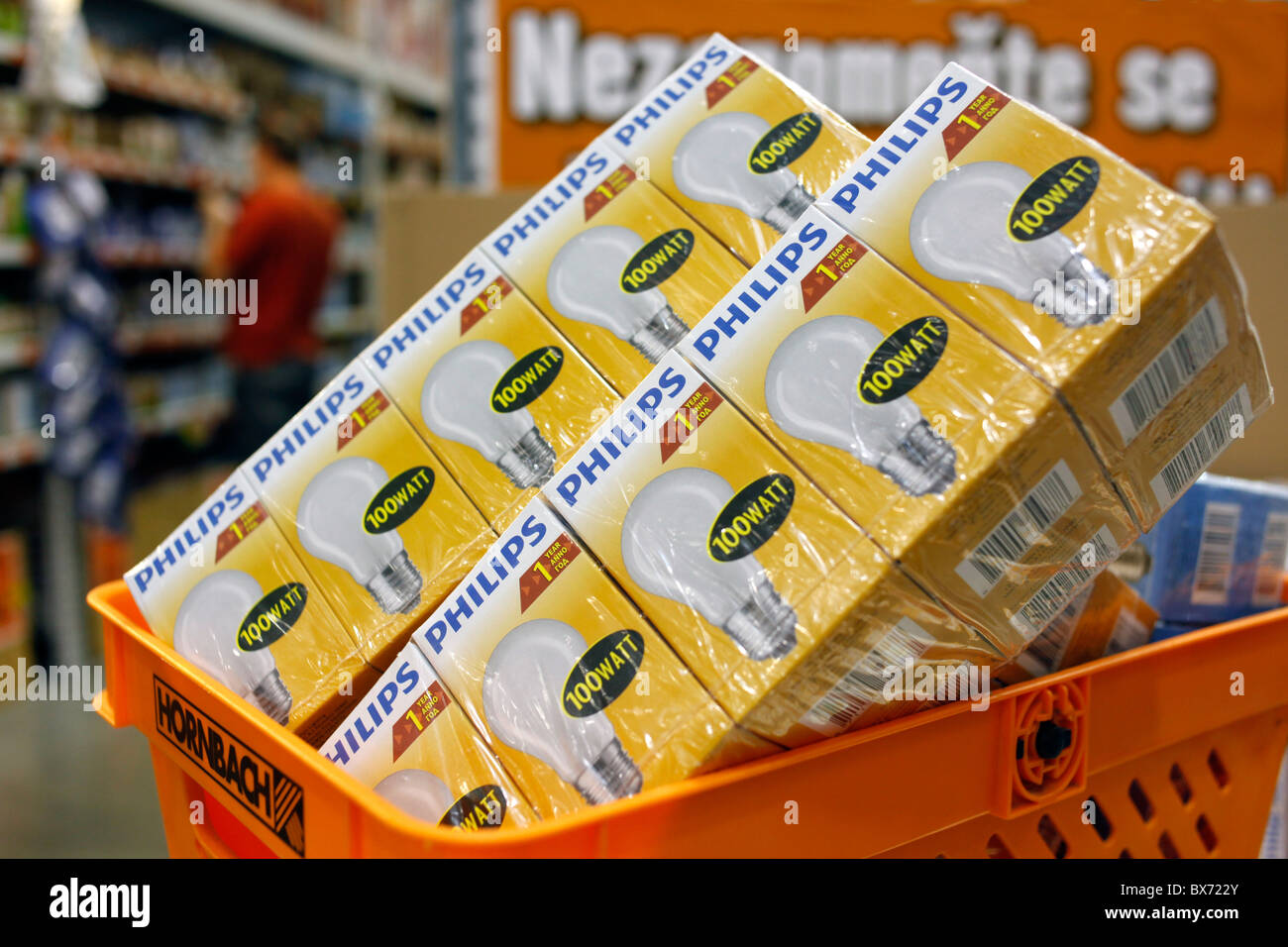 Light bulb, incandescent lamp, transparent, phaseout, EU regulations