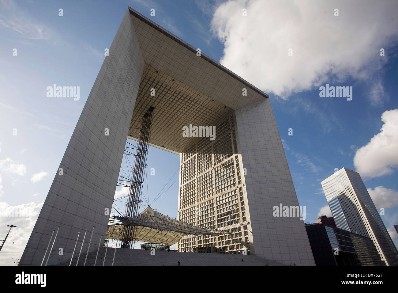 grande arche in la defense business area of Paris La Grande Arche © 2016 Johan Otto Von Spreckelsen Stock Photo