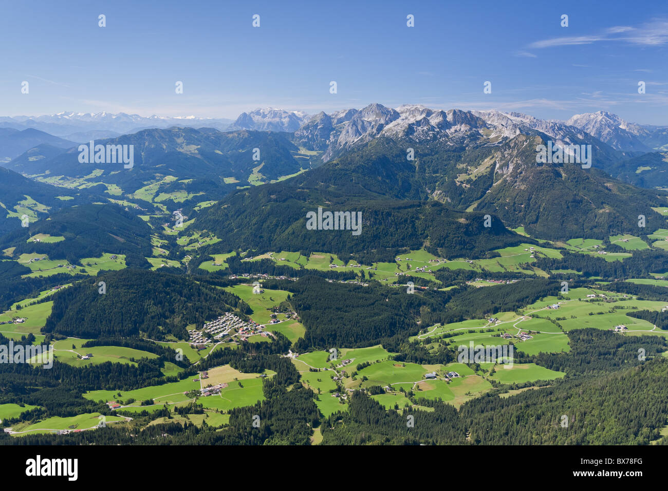 Alpine peak hi-res stock photography and images - Alamy