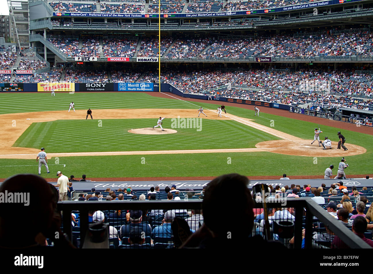 4,113 Yankee Stadium Night Stock Photos, High-Res Pictures, and