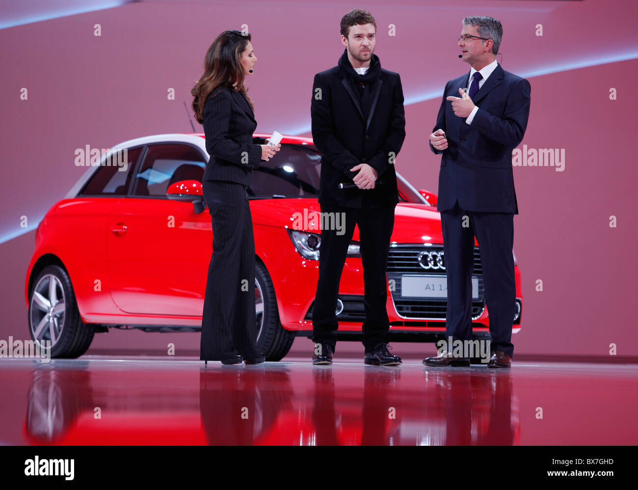 Pop singer justin timberlake audi ceo rupert stadler present car audi