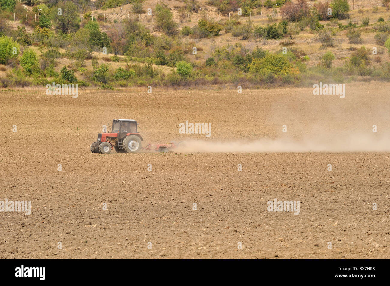 tractor plow levels Stock Photo Alamy