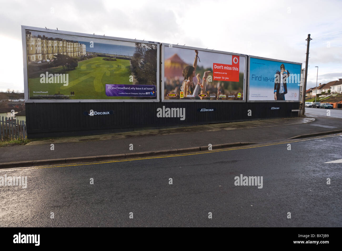 JCDecaux billboard site featuring advertising poster for BT broadband