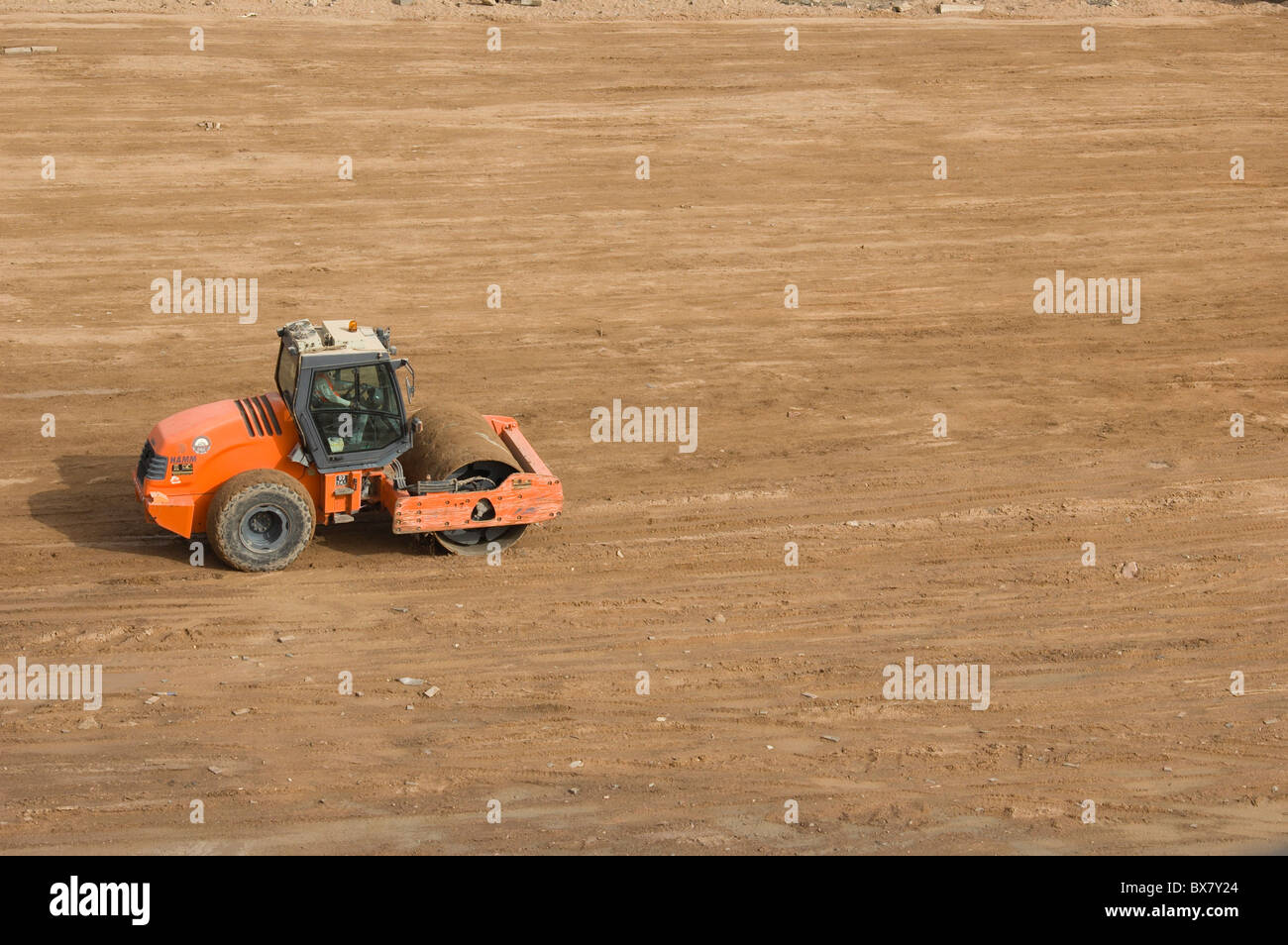 Compactor 3000 Vibratory soil compactor. HAMM 3000 series in action Stock Photo - Alamy