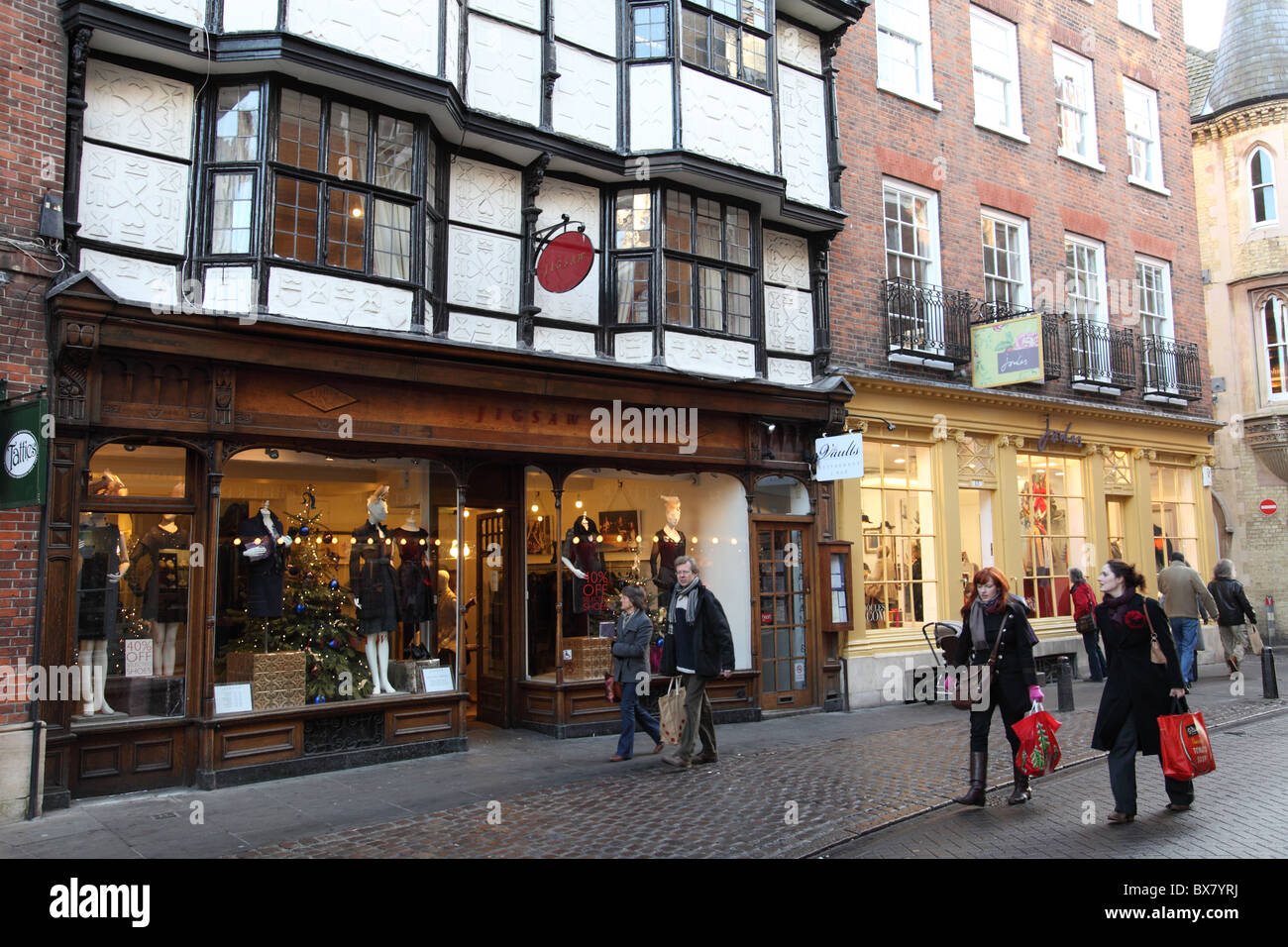 Cambridge shopping street. hires stock photography and images Alamy