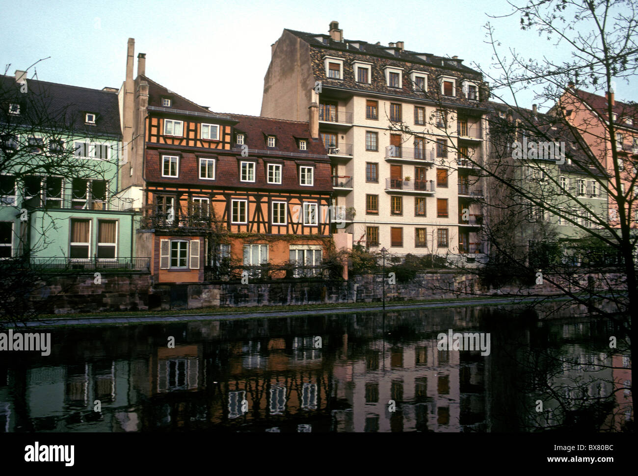 home, homes, house, houses, residence, residential neighborhood, l'ill