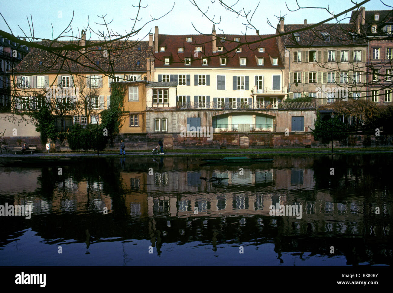 home, homes, house, houses, residence, residential neighborhood, l'ill