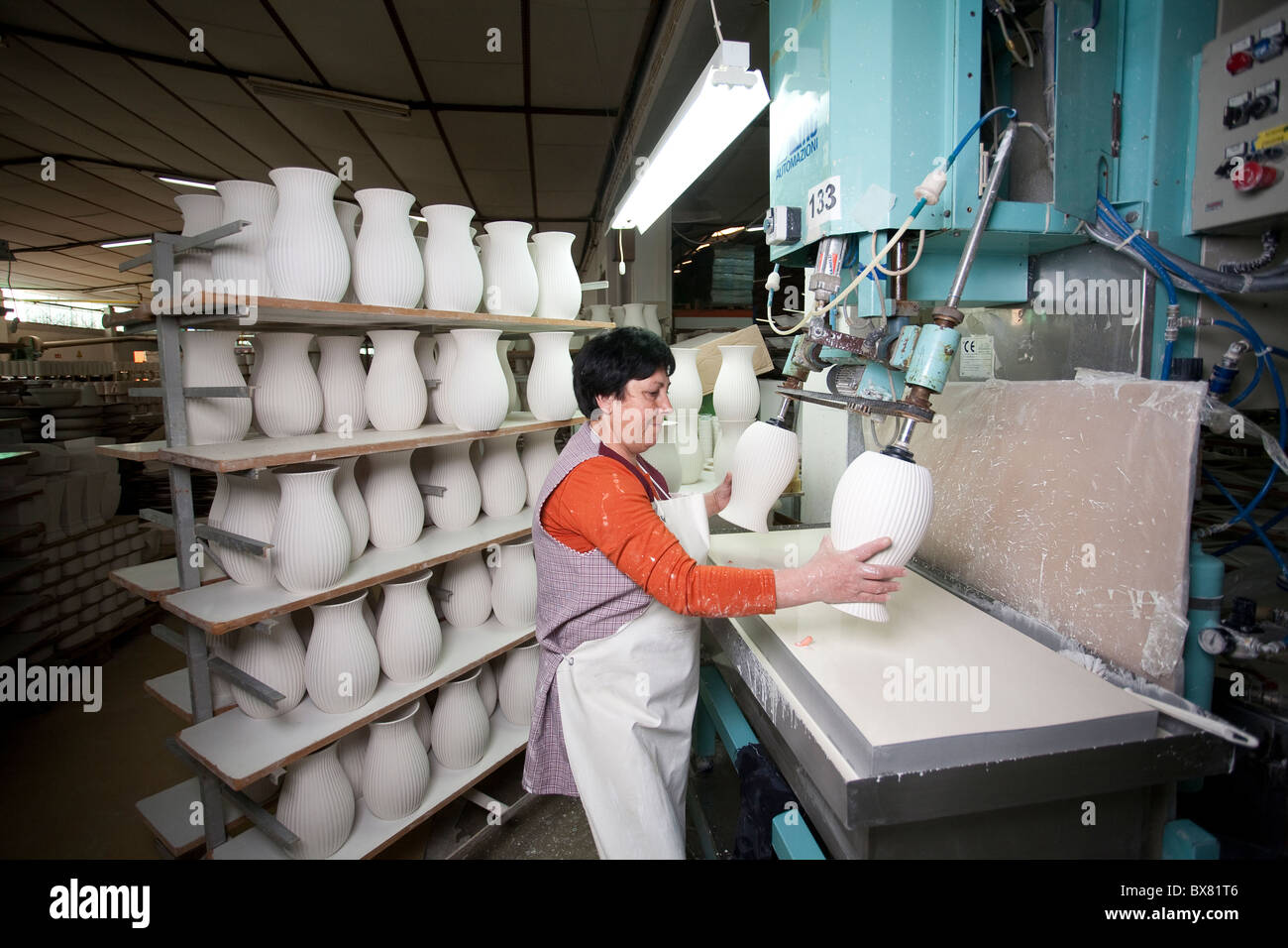 faria & bento porcelain stoneware and ceramic flameware factory located