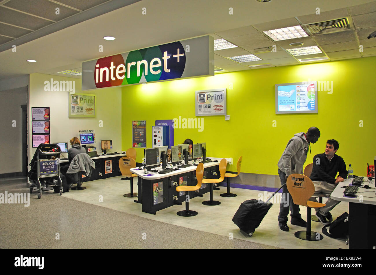 Internet access in Terminal 3, Heathrow Airport. London Borough of Hounslow, Greater London, England, United Kingdom Stock Photo