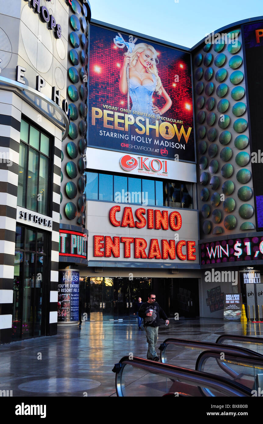 Peep show hires stock photography and images Alamy